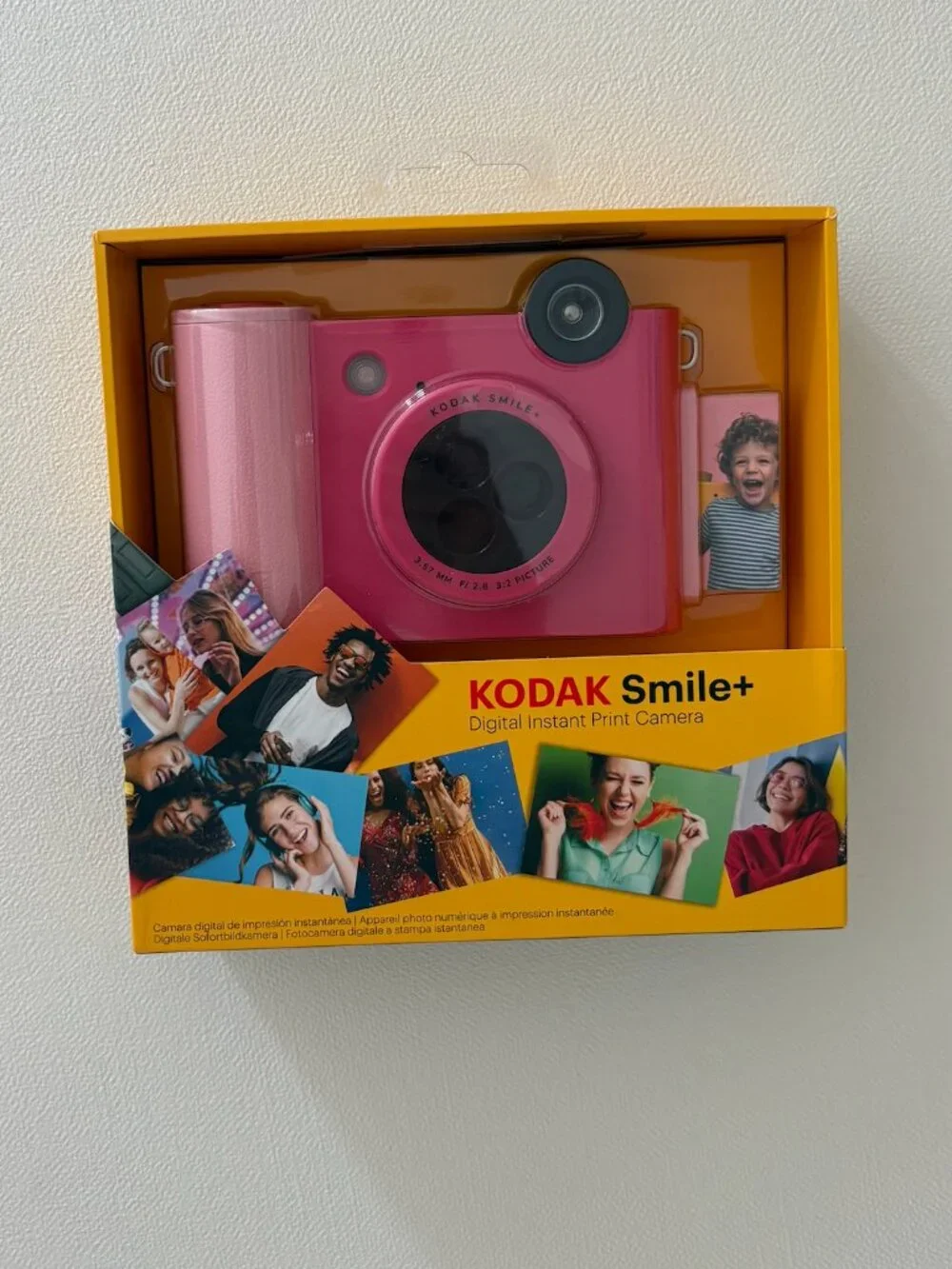 NEW KODAK Smile+ Pink Digital Instant Print Camera